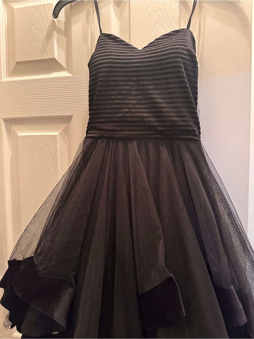 Black Spaghetti Strap Tulle Party Dress